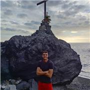Mi objetivo es hacer que el fitness sea accesible y divertido para todos, independientemente de su nivel experiencia.